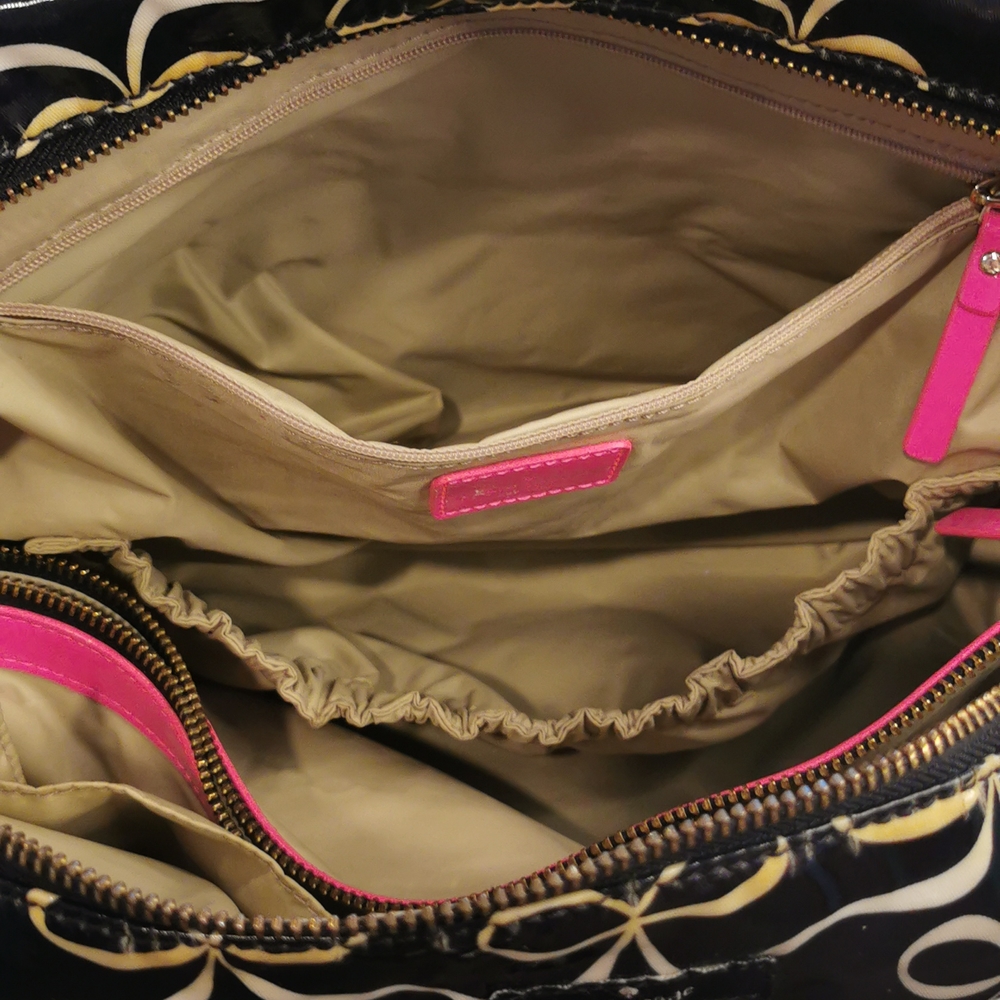 🍄 Kate Spade Diaper Bag - Picture 9 of 17